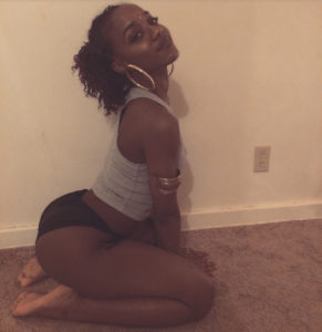 belle-black-salope-du-64-nue-en-photo