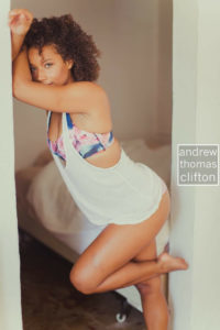 belle-femme-nu-black-du-08-au-gros-cul