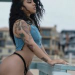 belle-fille-black-du-39-se-branle-la-chatte