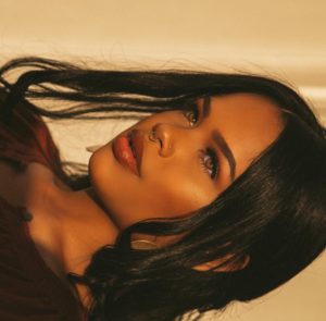 cul-de-femme-noire-hot-du-56-nue-en-photo