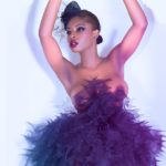 femme-noire-nue-du-34-exhibe-gros-nichons