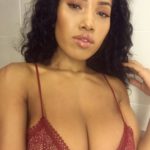 femme-nue-black-du-41-sexy-accro-sexe-anal