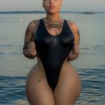 gros-nichons-de-salope-black-du-79