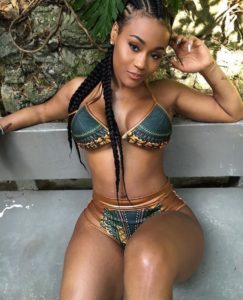 image-de-suceuse-black-du-92-nue-porno