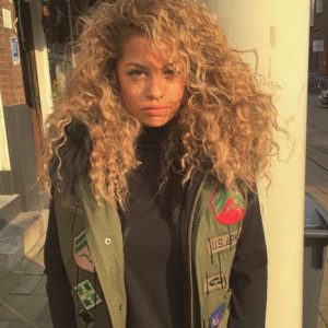 sexy-femme-noire-du-04-nue-photo-porno