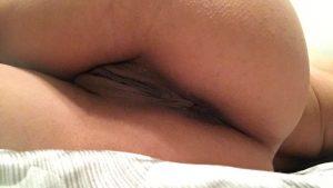 belle africaine du 35 en exhib sexy