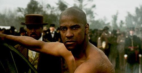 belle africaine du 53 en exhib sexy