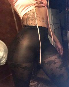 belle africaine du 73 en exhib sexy