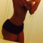 jolie salope black du 10 en photo sex