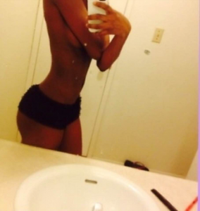 jolie salope black du 11 en photo sex