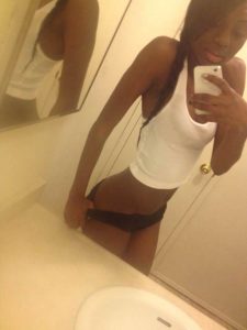 jolie salope black du 12 en photo sex