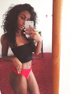 photo hot belle africaine du 17