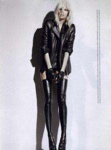 Talons-hauts-ultra-féminins-072