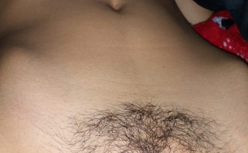 beau sexe velu de meuf chaude du 85