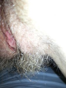 femme chaude dans le 31 avec chatte poilue