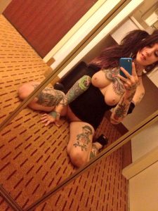 snap-de-fille-du-21-qui-envoie-des-snap-toute-nue-tous-les-jour