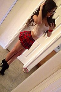 snap-de-fille-du-44-qui-envoie-des-snap-toute-nue-tous-les-jour