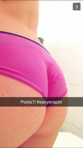 fille-du-64-se-met-nue-en-photo-sur-snap-hot