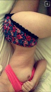 fille-du-89-se-met-nue-en-photo-sur-snap-hot