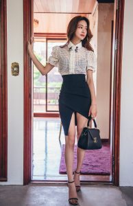 Photo de femme sexy du 79 string érotique