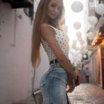 belle femme du 13 lingerie coquine