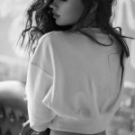 fille ultra hot en petite tenue sur le 11