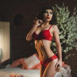 selfie sexy belle femme en string du 64