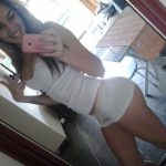 femme exhib bureau